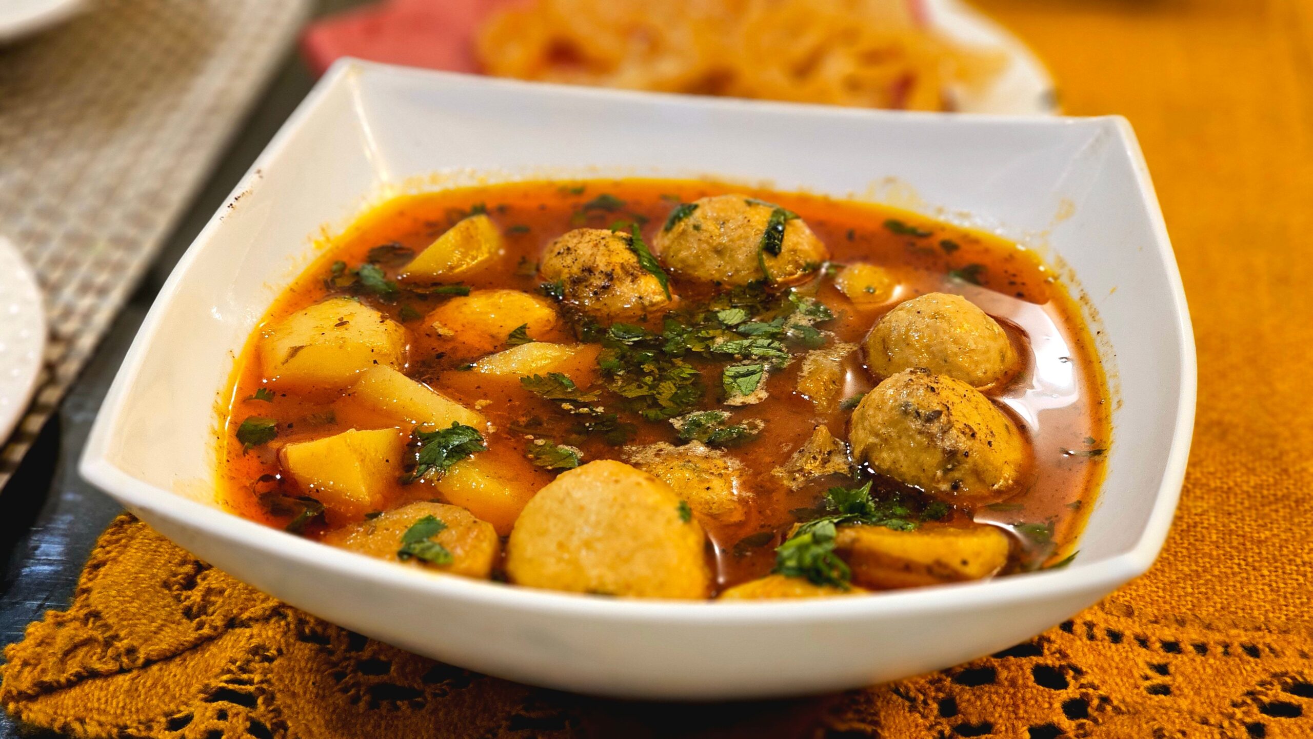 How to Make Delicious Homemade Koftay: An Easy and Flavorful Recipe